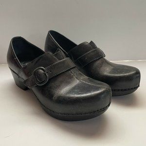 Dansko Tamara Women 37 US 7 8 Black Leather Comfort Clogs Buckle Nurse Classic